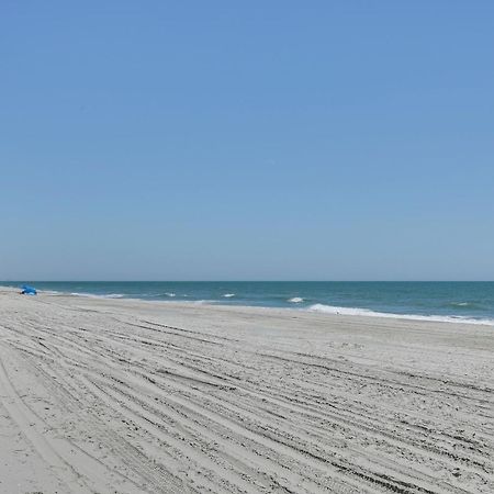 Coastal Condo On Beach With Community Pool Access! Myrtle Beach Exterior photo