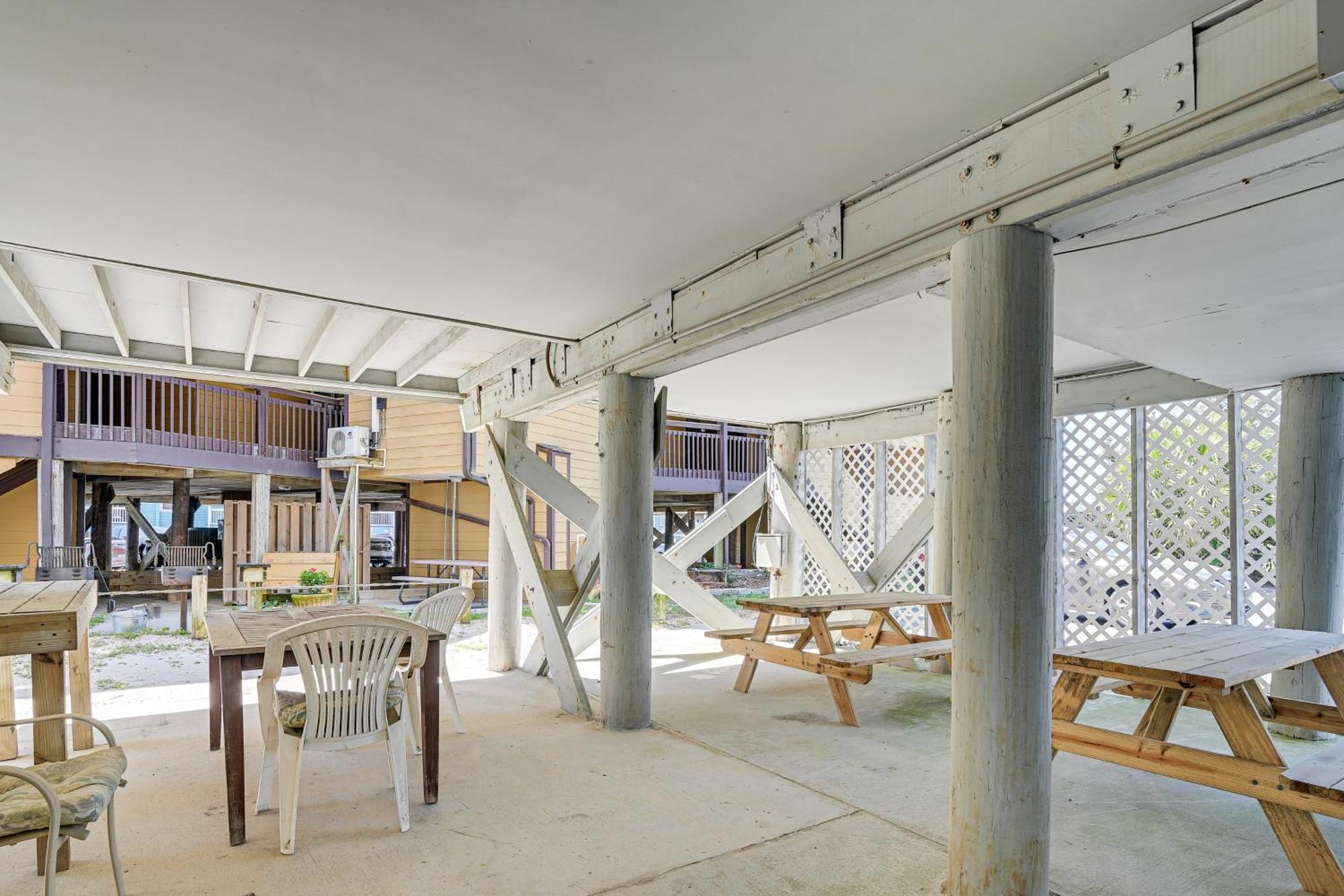 Coastal Condo On Beach With Community Pool Access! Myrtle Beach Exterior photo