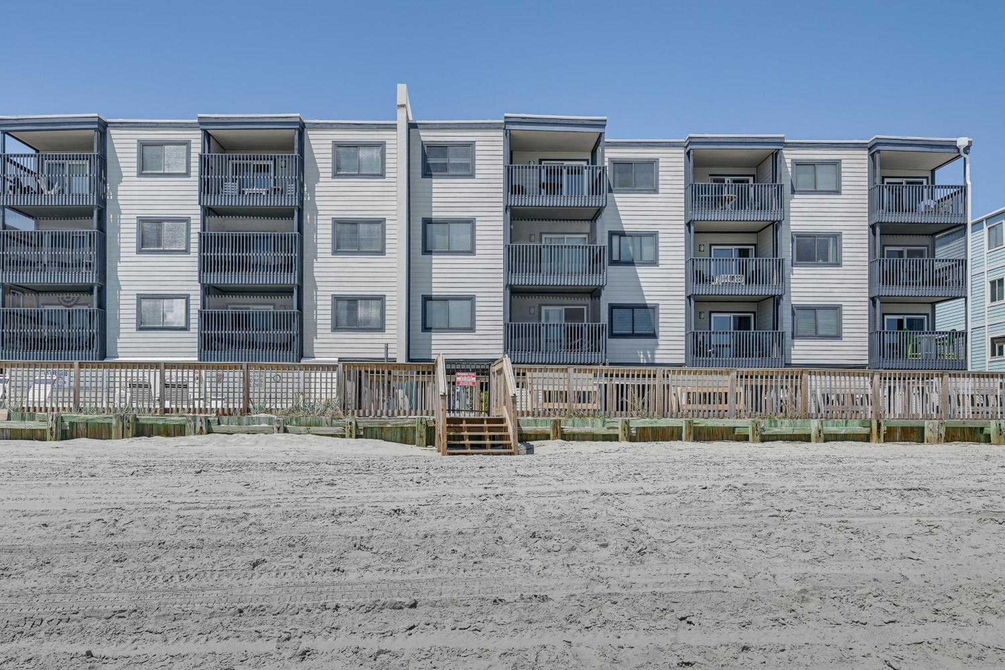 Coastal Condo On Beach With Community Pool Access! Myrtle Beach Exterior photo