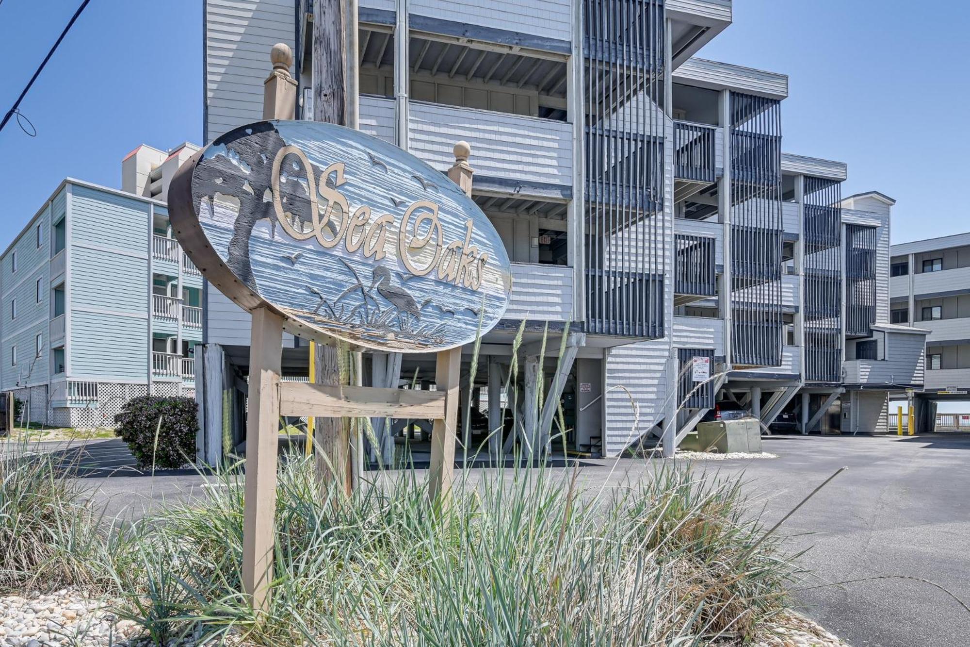 Coastal Condo On Beach With Community Pool Access! Myrtle Beach Exterior photo